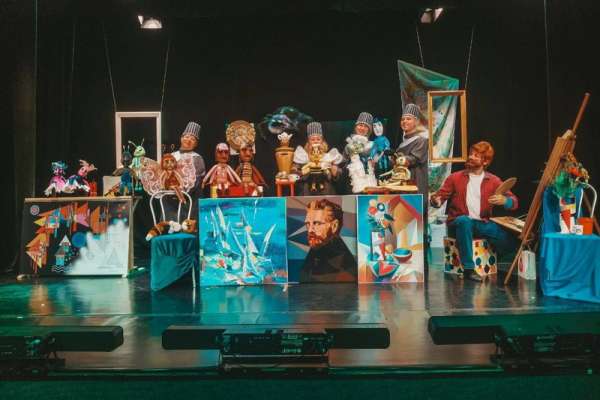 Кукольный театр из Находки привезёт в Хакасию три детских спектакля