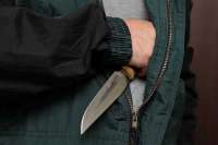 Житель Сорска напал с ножом на сотрудника полиции