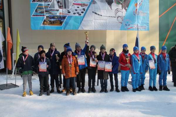 Школьники Минусинского района взяли «бронзу» на лыжных гонках