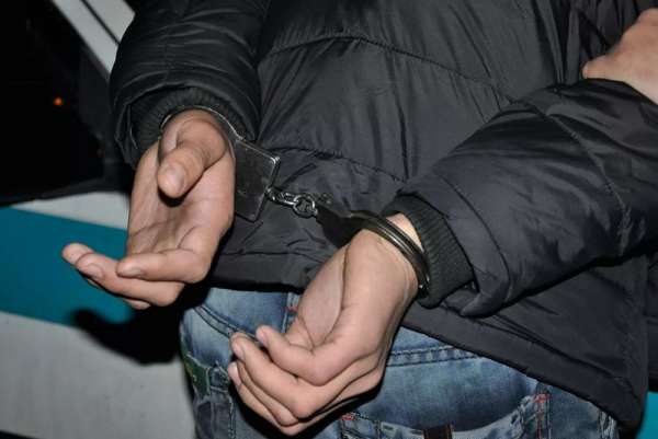 В Абакане задержан местный житель, пытавшийся изнасиловать девушку