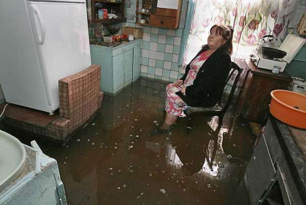В Минусинске разваливаются подтопленные дома