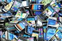 В Абакане кладовщик украл из сортировочного центра маркетплейса 18 телефонов