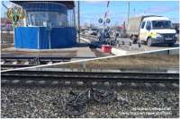 В Красноярском крае велосипедист выехал на пути и попал под поезд