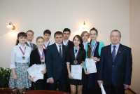 В Минусинске талантливые школьники встретились с главой города.