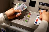 Операции по банковским картам попадут под пристальное внимание