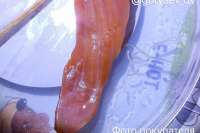 Продавец красноярского магазина заверил покупателя, что 30% содержания червей в рыбе – нормально