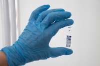 Минздрав включил в нацкалендарь вакцинацию подростков от коронавируса