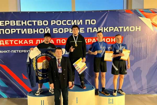 Минусинский спортсмен стал бронзовым призером в Первенстве России по спортивной борьбе панкратион
