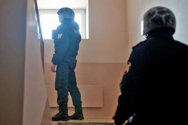 Жителя Хакасии задержали за нападение с ножом
