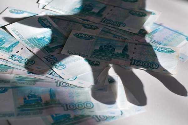 Высокопоставленные лица из правительства Хакасии подозреваются в уводе 103,5 млн рублей из казны