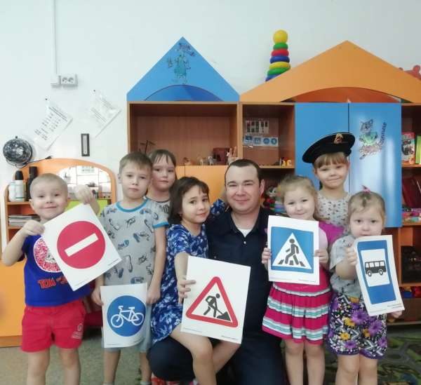 В Минусинске проходит декада безопасности детей на дорогах
