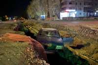 В Хакасии скончался водитель, угодивший в разрытую траншею теплотрассы