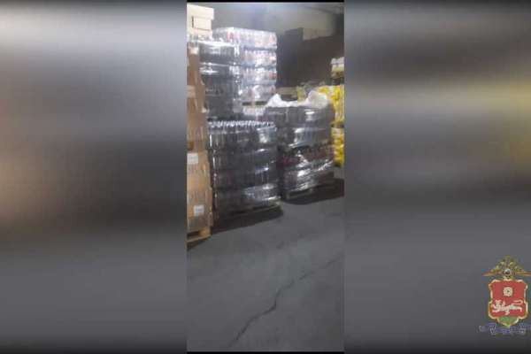 В Хакасии у предпринимателя изъяли около 10 тонн нелегального пива