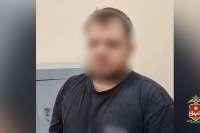В Астрахани задержали вымогателя, который шантажировал 20-летнюю жительницу Хакасии